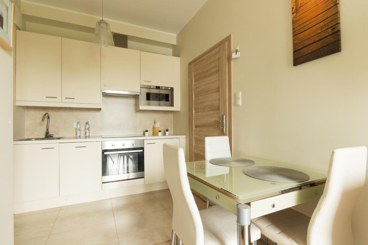 Sea You Apartments - Nadmorski Dwor Gdansk Bagian luar foto